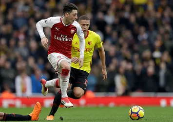 Mesut Özil'den rekor!