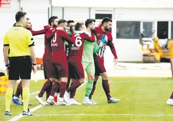 Lider Hatay kayıpsız