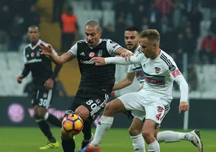Gökhan İnler İstanbul ekibine transfer oldu
