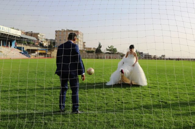 İtiraz için gitti, hakeme aşık oldu