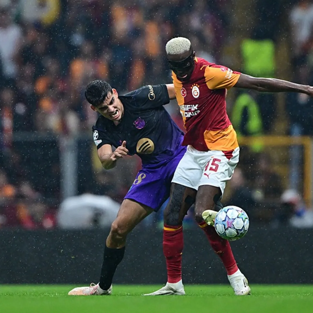 Galatasaray öne geçti Barcelona yakaladı! İşte maçın golleri