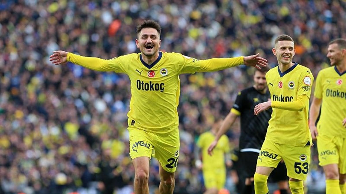 Beşiktaş'tan Cengiz Ünder'e kanca! Beşiktaş'tan Cengiz Ünder'e kanca!
