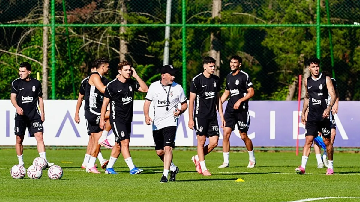 Beşiktaş'ın Slovakya kamp kadrosu açıklandı! Orkun Kökçü, Amir Murillo ve Hyeongyu Oh...