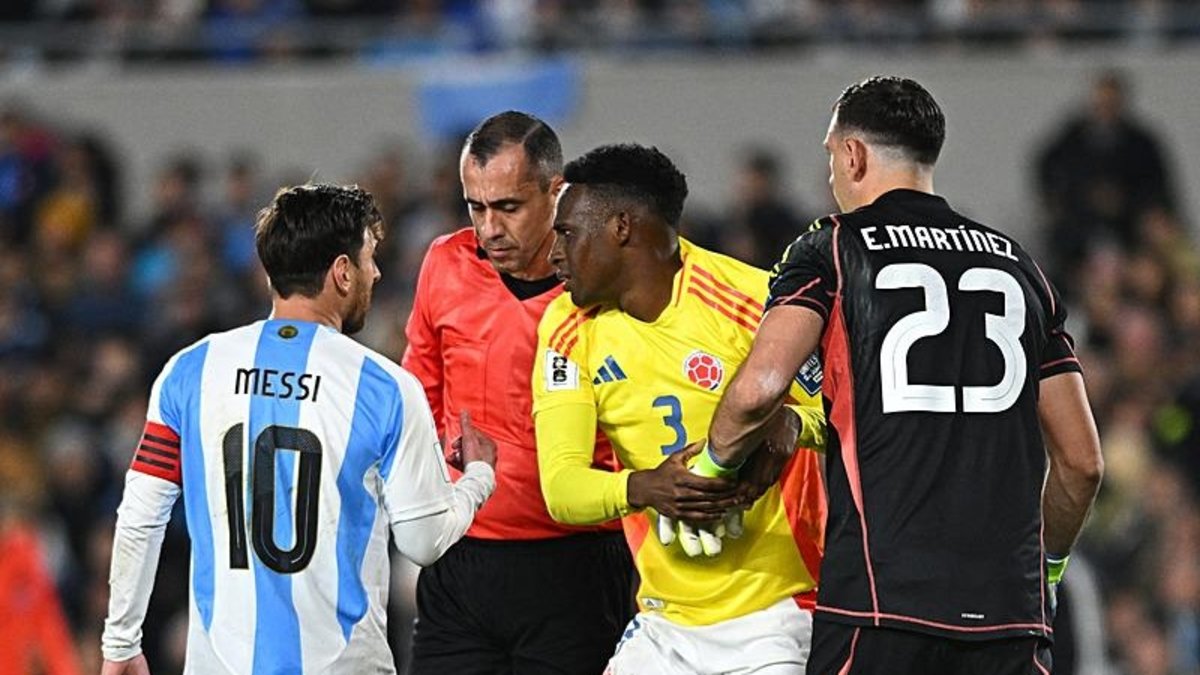 TRANSFER HABERLERİ: Galatasaray'ın Lucumi ısrarı! Yeni teklif... TRANSFER HABERLERİ: Galatasaray'ın Lucumi ısrarı! Yeni teklif...