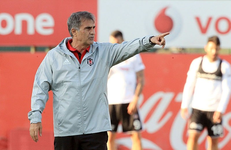 Karius’tan flaş ayrılık açıklaması!