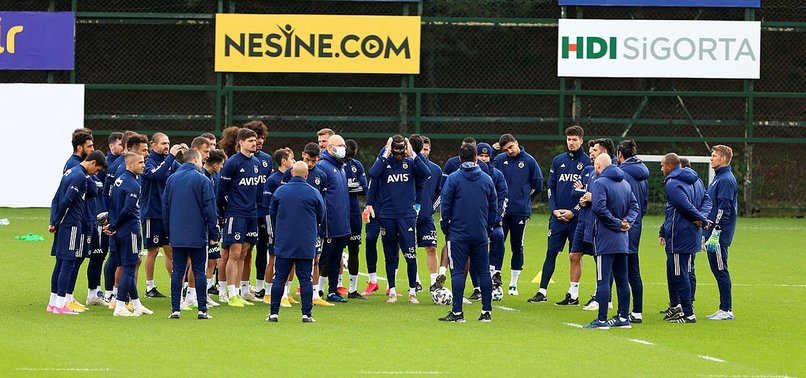 Fenerbahçe'de yolculara talip aranıyor!