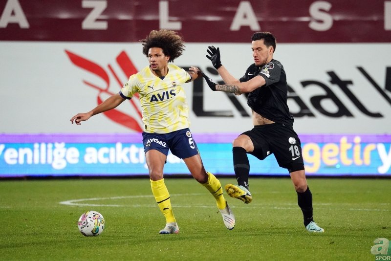 Arda Güler’i gördü gözyaşlarını tutamadı! İşte Ümraniyespor - Fenerbahçe maçından kareler