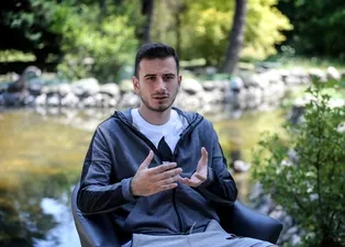 Oğuzhan Özyakup el yaktı