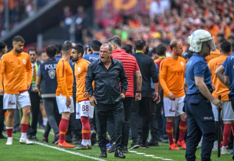 Galatasaray’da şov başlıyor!