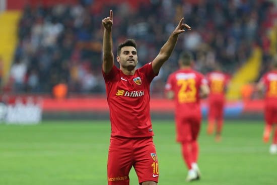 Beşiktaş’tan Deniz Türüç bombası!