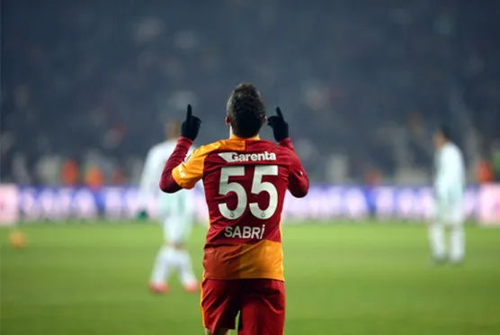 Galatasaray'ın ilk transferi