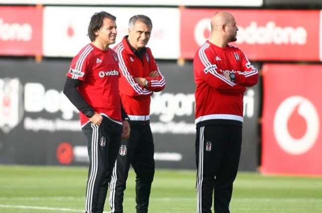 Şenol Güneş yıldız futbolcunun menajerini kovdu