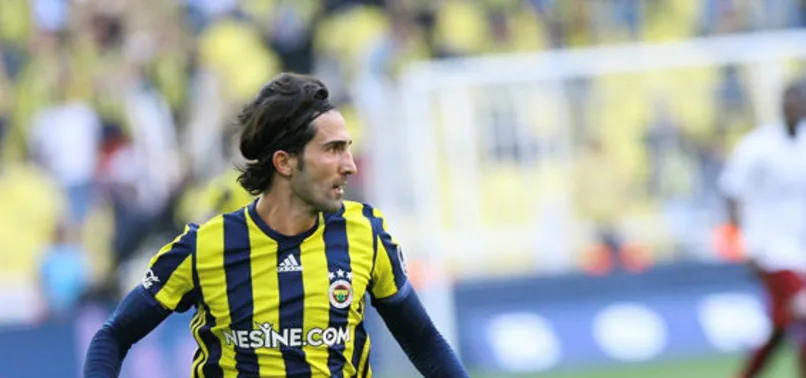 Hasan Ali Kaldırım 6 ay çatlak burunla oynamış