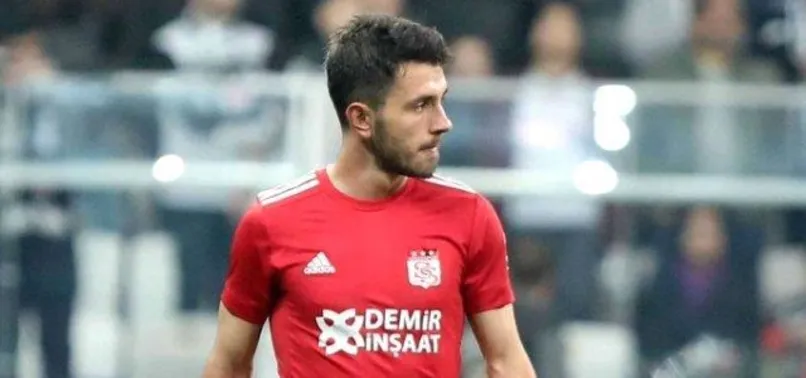 Ezeli rakiplerin Emre savaşı!
