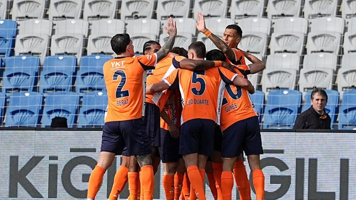 RAMS Başakşehir evinde Göztepe'yi mağlup etti!