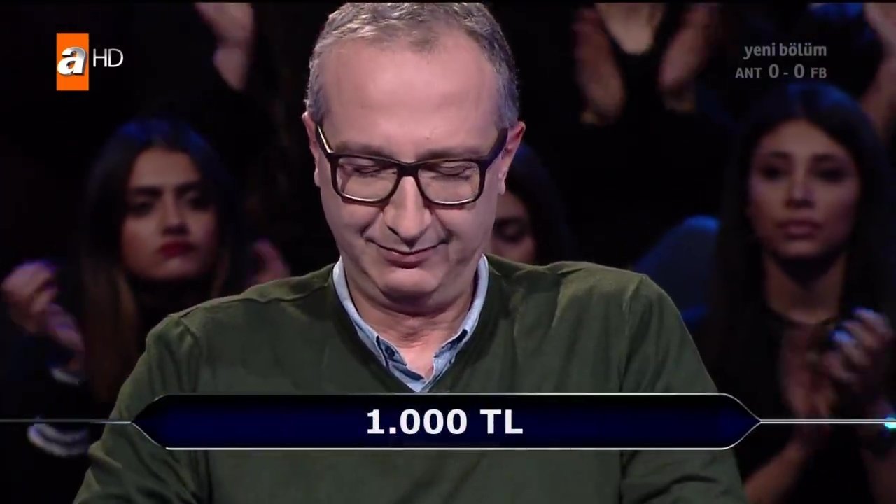 Kim Milyoner Olmak İster 796. bölüm soru ve cevapları | Futbol sorusu geceye damga vurdu