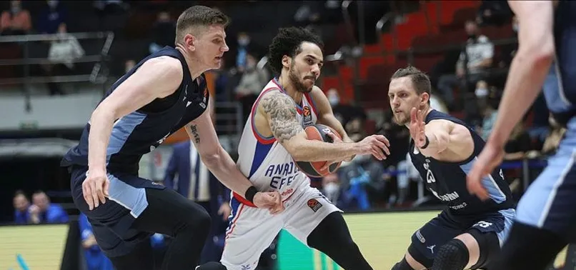 Zenit 85-78 Anadolu Efes (MAÇ SONUCU - ÖZET)