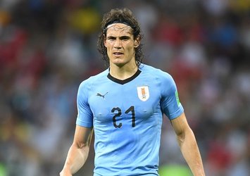 Cavani milli takımı kariyerini noktaladı