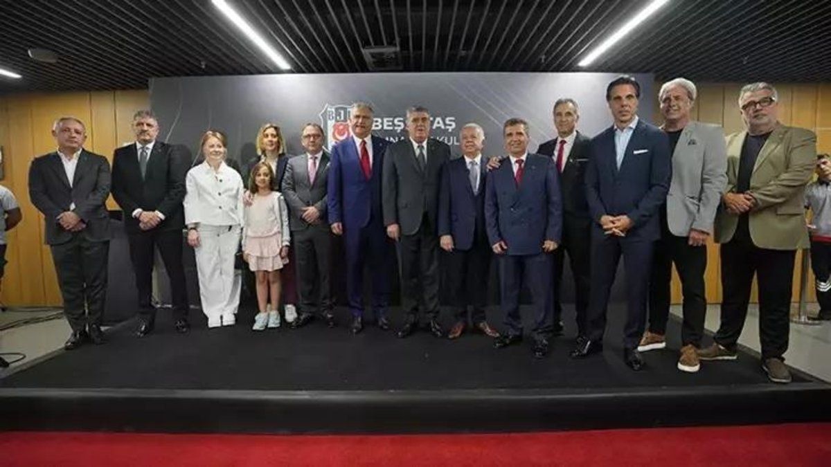Beşiktaş’ta geleneksel bayramlaşma töreni