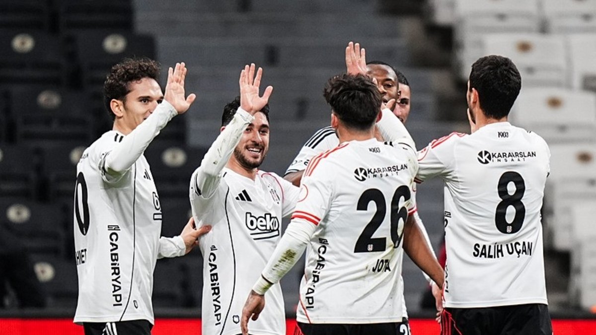 Spor yazarlarından Beşiktaş-Ankara Keçiörengücü maçı değerlendirmeleri