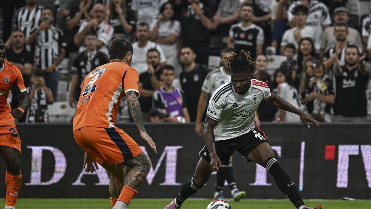 El Bilal Toure'den maç sonu açıklamaları! El Bilal Toure'den maç sonu açıklamaları!