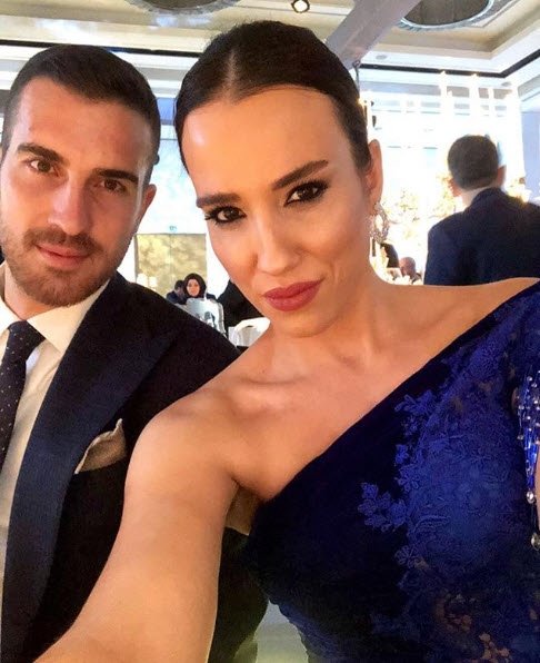 Galatasaraylı Diagne’nin sır eşini görenler şaşkına döndü!