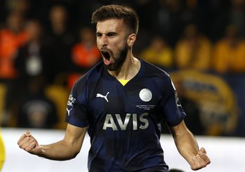 Rossi'ye İtalyan kancası! Transferde ısrarcılar