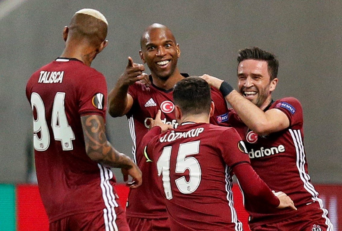 Olympique Lyon - Beşiktaş maçından kareler