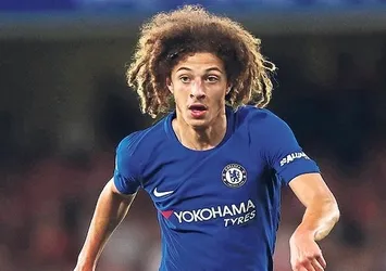 Ampadu'da rakipler dişli