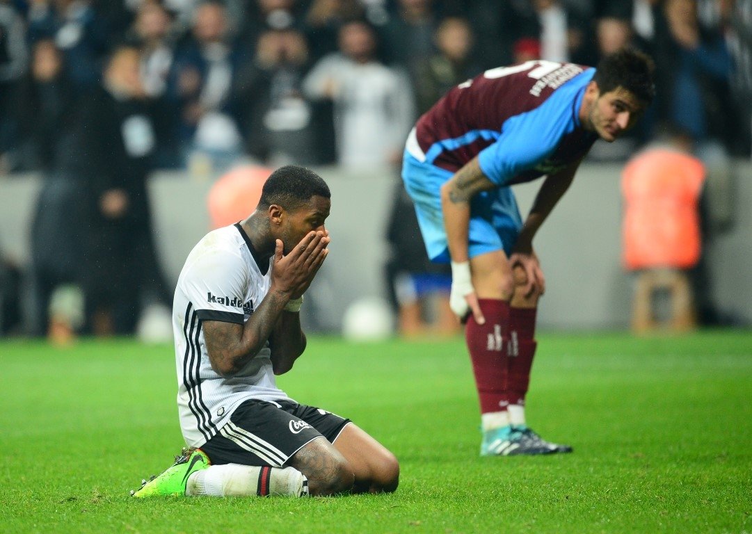 Jeremain Lens: Severek oynayacağım