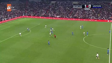 Beşiktaş 10 kişi kaldı! İşte o pozisyon
