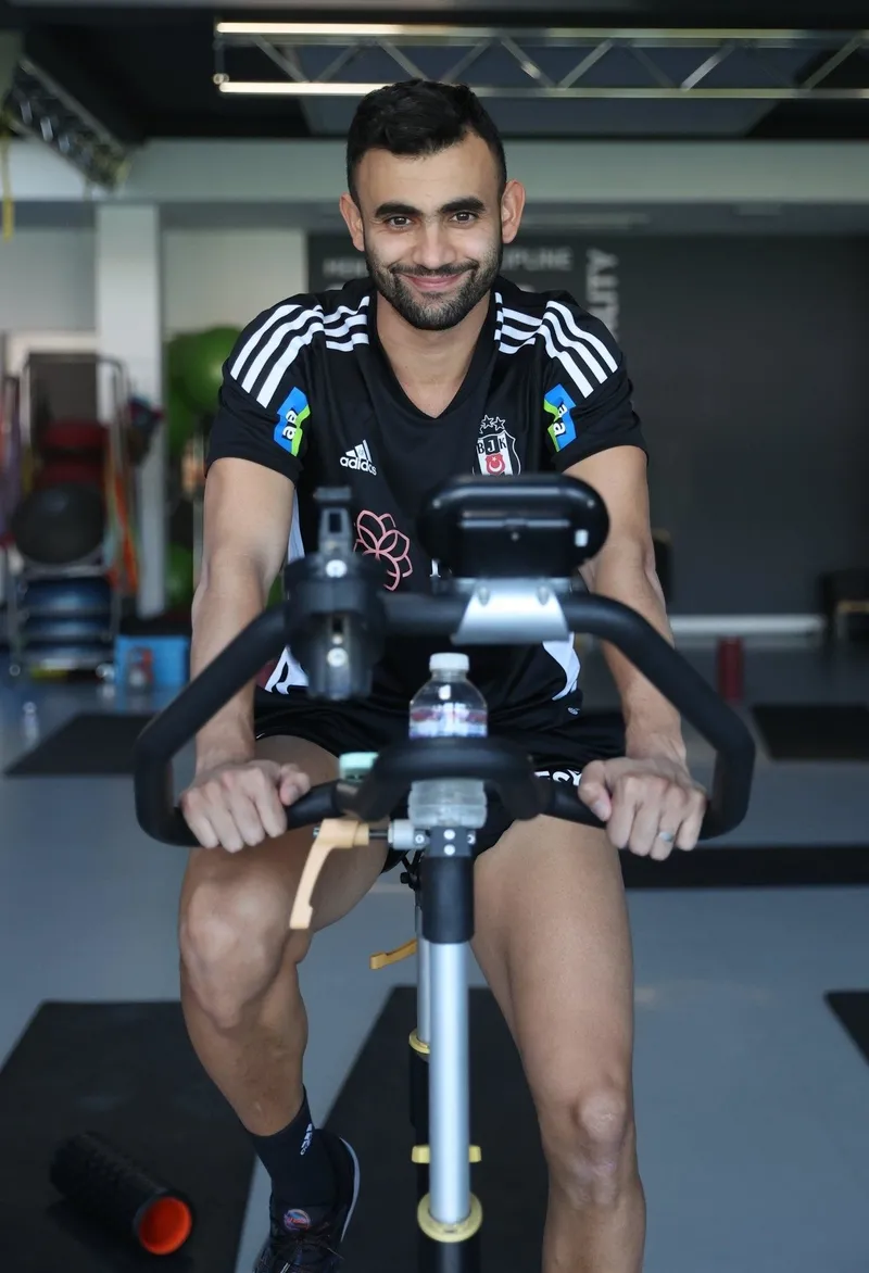 Beşiktaş'ta Başakşehir mesaisi başladı! Rachid Ghezzal çalışmalara başladı - 1