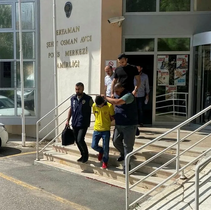 Beşiktaşlı futbolculara saldıran Ankaragücü taraftarı adliyeye sevk edildi - 1