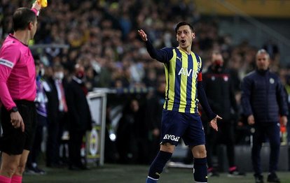 Fenerbahçe’den Konyaspor maçında yoğun itiraz! Altay Bayındır...