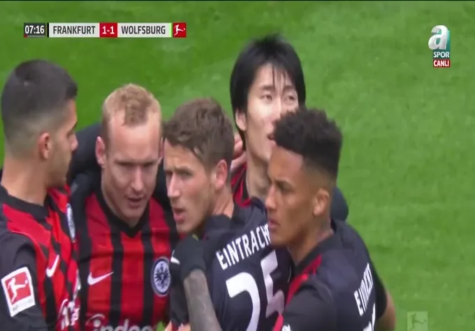 GOL | Eintracht Frankfurt 1 - 1 Wolfsburg