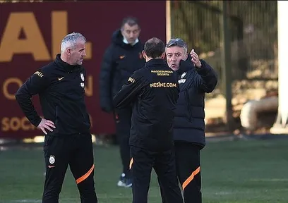 Galatasaray transfer haberi: Domenec Torrent'ten takviye talebi! Savunmaya o isim geliyor...