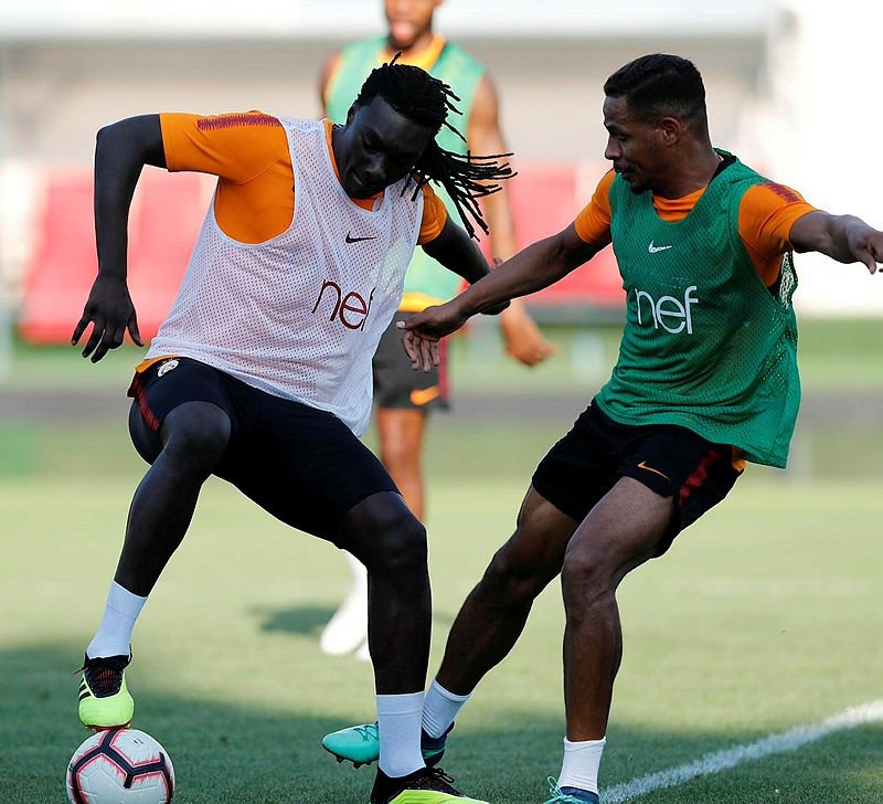 Fatih Terim yönetimle görüştü: ’Bana transfer lazım’