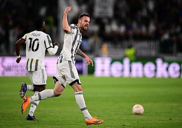 Juventus finale tutundu!