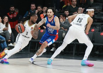 A. Efes sahasında mağlup!