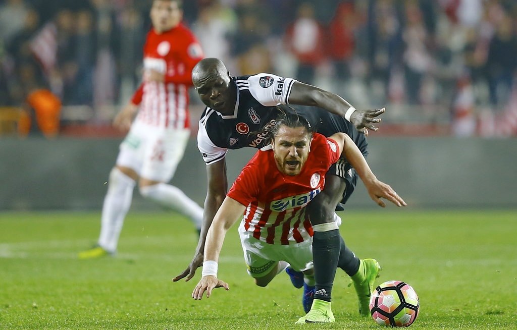 Vicent Aboubakar’a rekor ceza