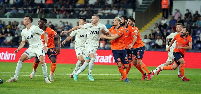 Erman Toroğlu Başakşehir-Fenerbahçe maçını değerlendirdi! Buz gibi penaltıyı görmedi