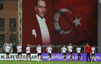 SON DAKİKA BEŞİKTAŞ HABERLERİ: Beşiktaş’ta Pjanic şoku! Altay maçında sakatlandı