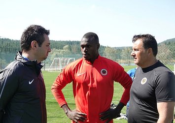 G.Birliği'nin yeni transferi Toure, kampa katıldı