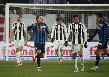 Juve deplasmanda 1 puanı aldı!