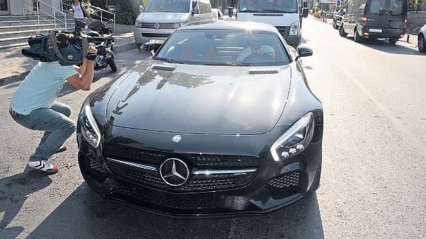 Yıldız futbolcunun yeni oyuncağı!