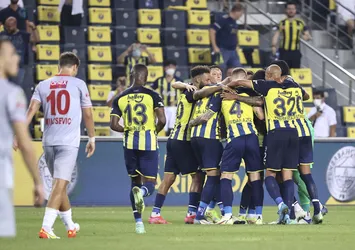 Fenerbahçe son dakikalarda güldü!