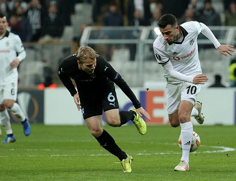 Oğuzhan’a Çin kancası