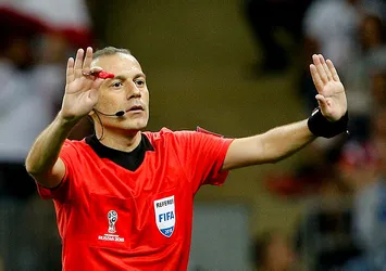 UEFA'dan Cüneyt Çakır'a görev