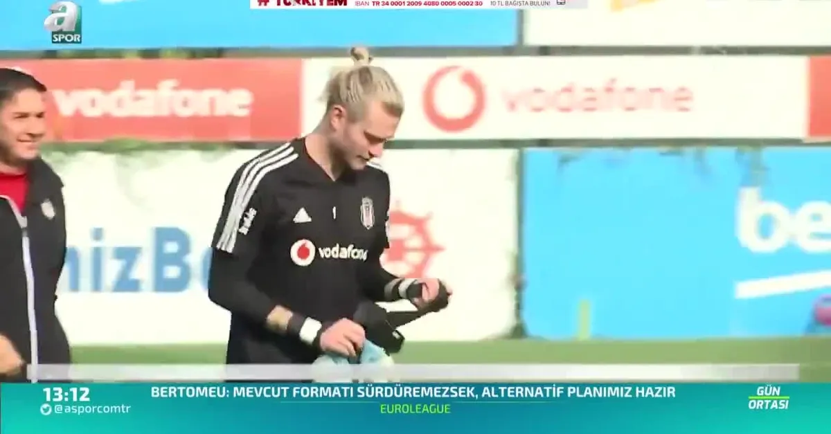 Loris Karius'tan transfer açıklaması
