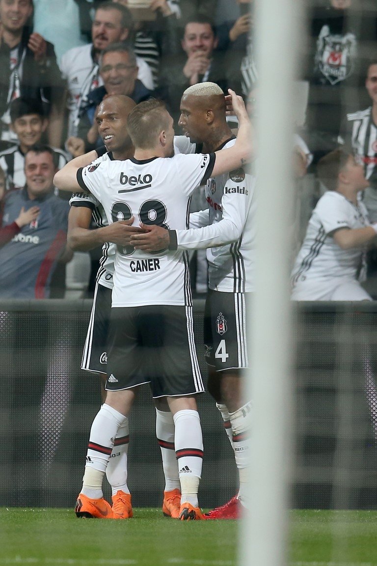 Talisca, kariyer rekorunu yakaladı